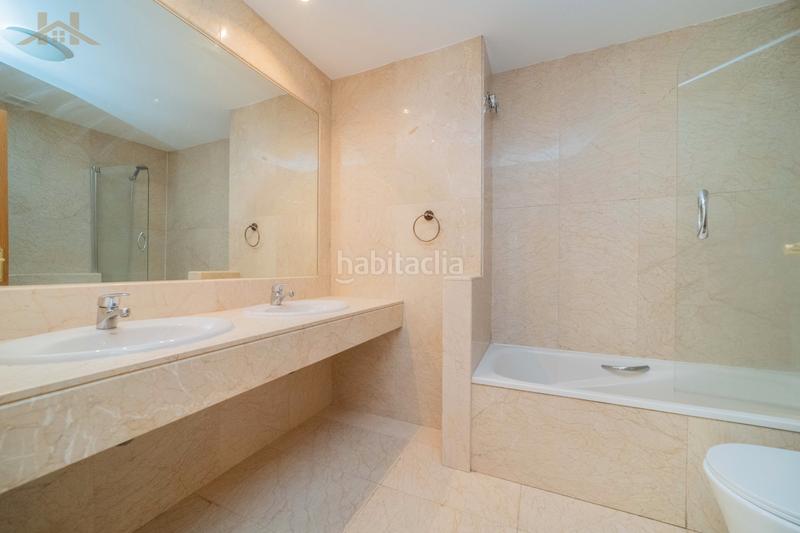 Foto 814d8458-2a95-43a5-a2df-a16a41c7578b. Appartamento in calle fragata 19 in Golf-El Carralero Majadahonda