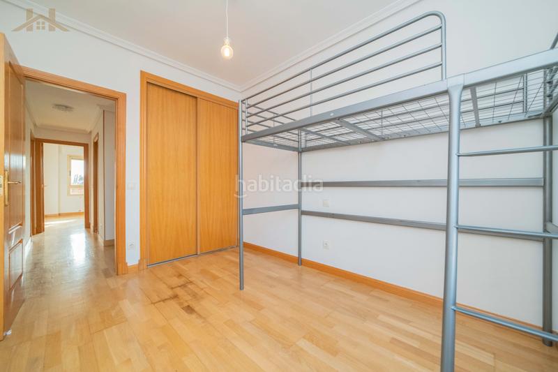 Foto 02dad23c-4e6a-4c8c-8256-13029079d11b. Appartement dans calle fragata 19 dans Golf-El Carralero Majadahonda