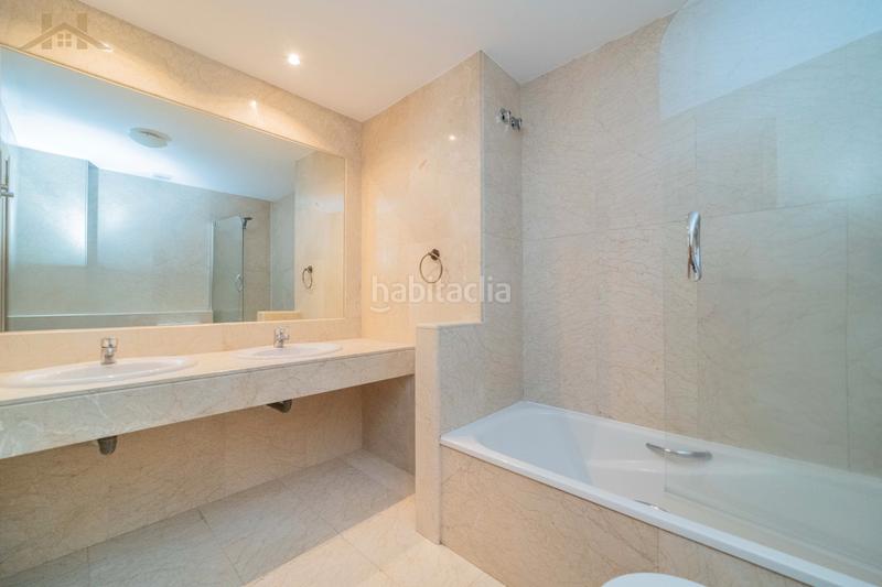 Foto 2758047b-e06a-4847-a3c8-57c6cd661c2b. Flat in calle fragata 19 in Golf-El Carralero Majadahonda