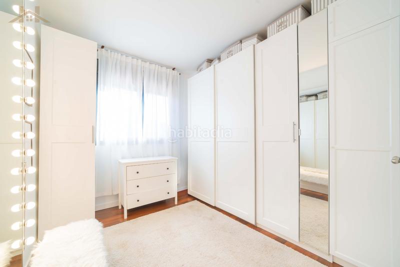 Foto 4b2627fa-515f-45be-acb4-8f287f3f3af2. Flat with heating parking in Golf-El Carralero Majadahonda