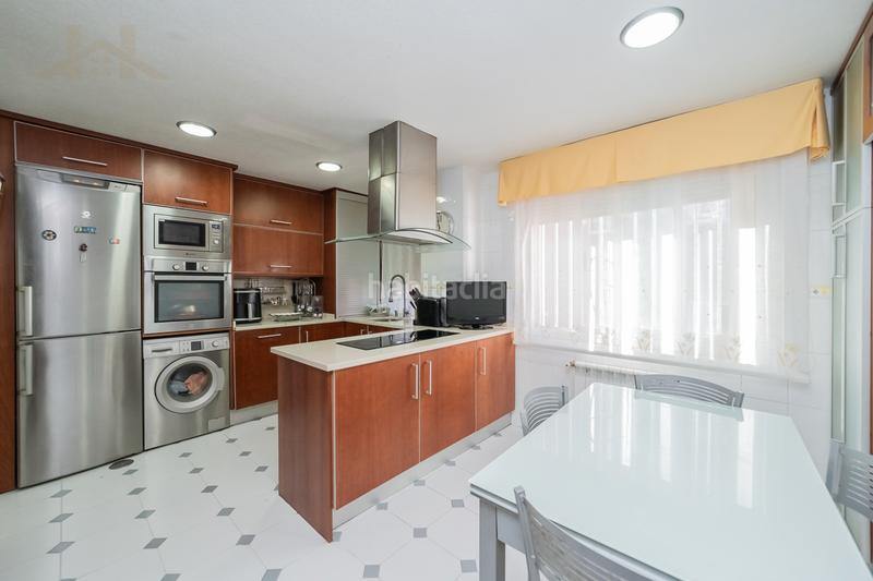 Foto b30e02c0-9b0a-4fa5-9aa7-ad09b199ef33. Etagenwohnung mit heizung in Casco Antiguo Majadahonda