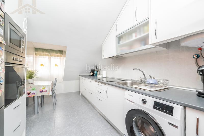 Foto be4017c6-8d60-40fd-9603-0a8db3bc0b34. Flat with heating in Yeles