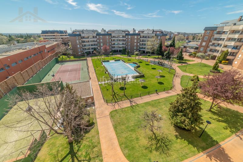 Foto 6a0d2490-9095-4c3e-a407-f2a9415e0ea5. Piso en Golf-El Carralero Majadahonda