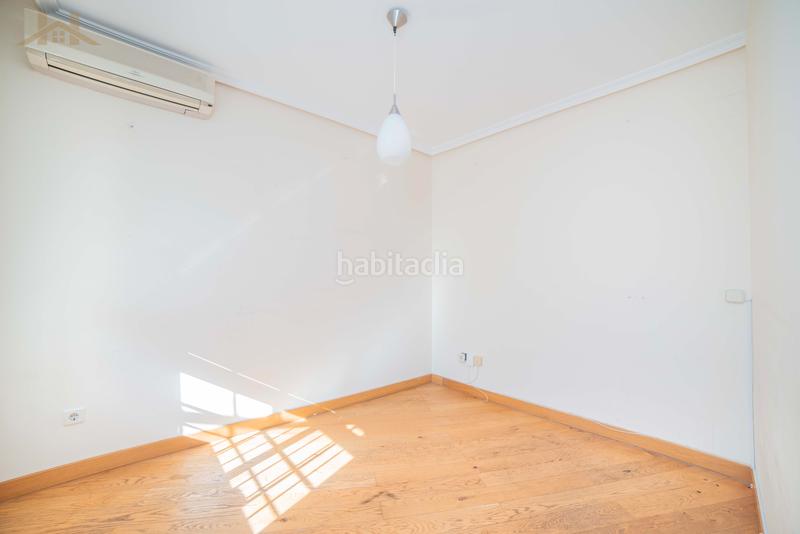 Foto d7d4f714-e883-4be9-9a06-db068468bffc. Piso en Golf-El Carralero Majadahonda