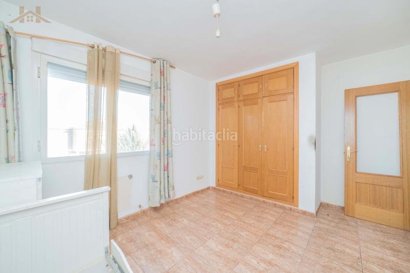 Foto d7ac46fb-2deb-4f78-86ad-48bfd921c749. Casa bifamiliare con riscaldamento parcheggio in Yeles