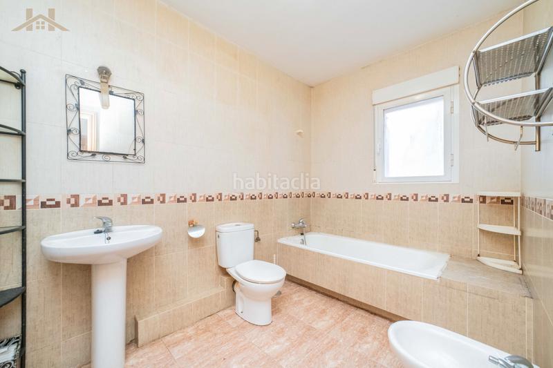 Foto 92fbedaa-d6b2-435f-ad6a-fb7206a48cf3. Casa pareada en Yeles