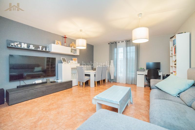 Foto 8ce84126-0220-442c-899b-bb1f5d50889e. Pis amb calefacció aparcament a Yeles