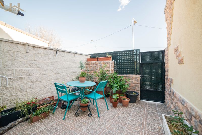 Foto 3a5704df-14a2-4537-8618-fb58061d52e3. Xalet amb calefacció aparcament piscina a señorío de Illescas Illescas