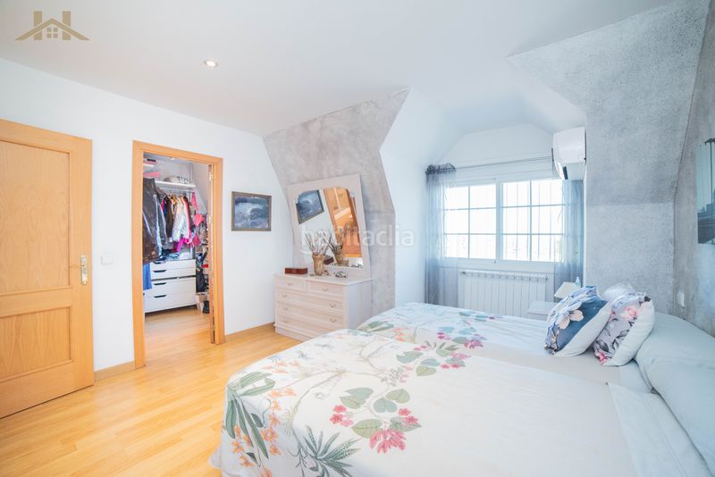 Foto e3e4cc2b-ff7c-4b9e-adf7-0ff642749b27. Xalet amb calefacció aparcament piscina a señorío de Illescas Illescas