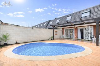 Casa a schiera in Calle francia 38