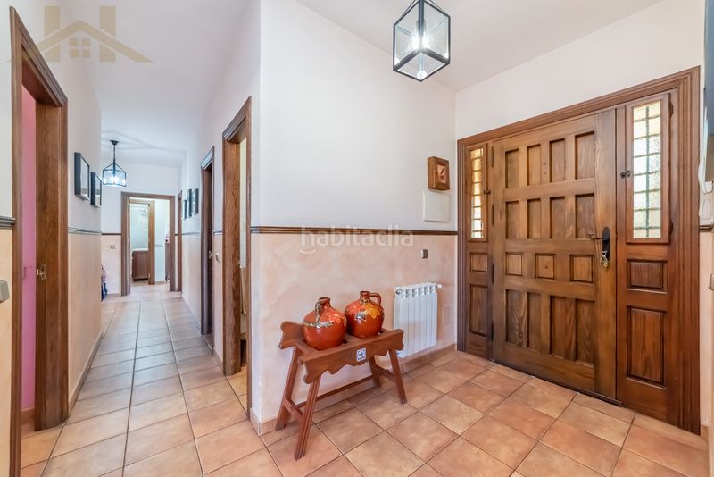 Foto 227b6328-0dcc-4415-957e-bc75ed81e099. Chalet en camino real de toledo 58 en Yeles