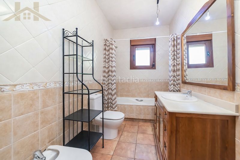 Foto 2b130057-03aa-47ed-8968-c7386200bec3. Chalet en camino real de toledo 58 en Yeles