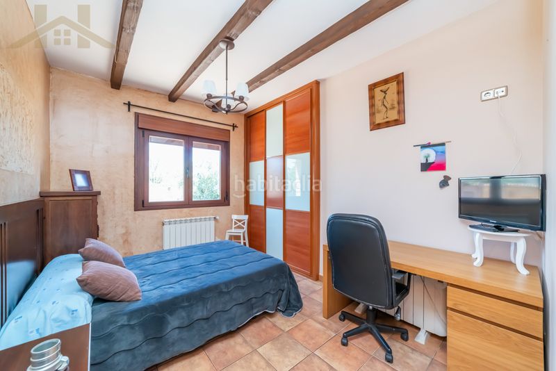 Foto 64419410-6a9a-4d51-babf-6f30c3d4b14d. Chalet en camino real de toledo 58 en Yeles