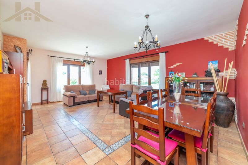 Foto d899fc39-9d28-4cd6-b226-db9942ba356c. Chalet en camino real de toledo 58 en Yeles