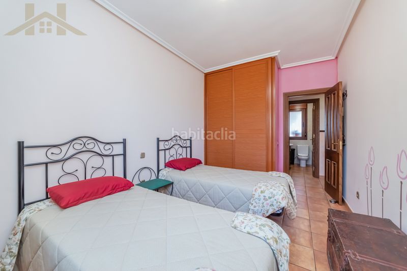 Foto f889bd46-3b54-4839-8157-51835898661e. Chalet en camino real de toledo 58 en Yeles