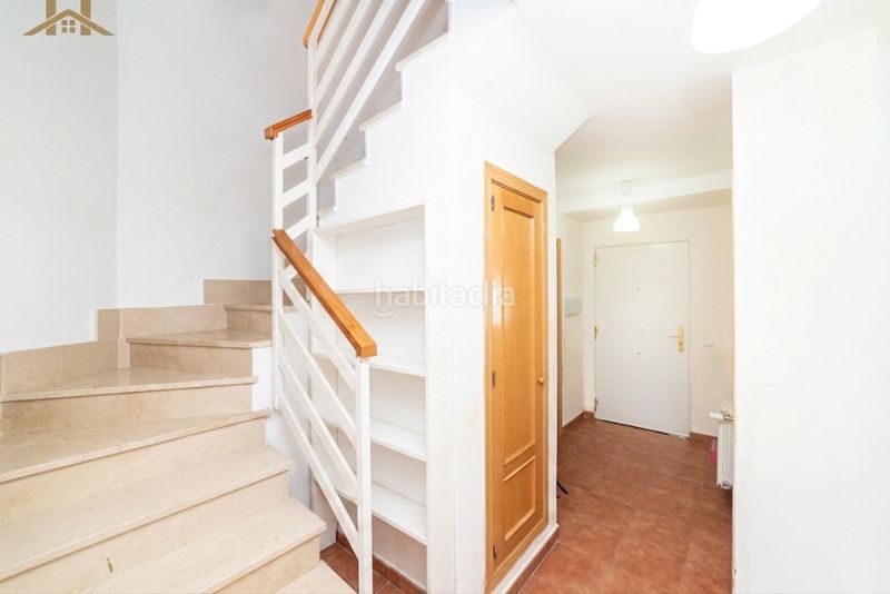Foto dee0a703-851e-439f-aeb4-9f3f6e2076a9. Casa adosada en avenida intergolf 70 en señorío de Illescas Illescas