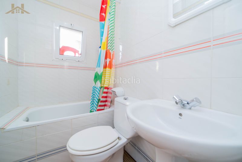 Foto db765f85-bb30-48a3-a2e3-0c6e100f1a99. Xalet a calle jazmín 4 a Estación-Cruz Roja Illescas