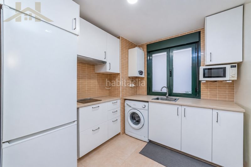 Foto b36d7ae4-4d26-40a8-b116-c1deccf93aab. Piso en Yeles