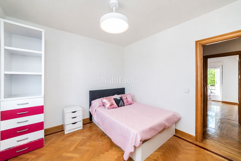Foto e298b7e7-4797-4beb-84b3-264aa9de0926. Chalet in calle bravo 7 in Parque Manuel de Vega-Carretera de Ugena Illescas