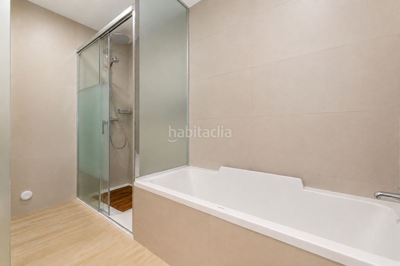 Foto aeb5973f-4bbb-401d-9805-3100a50d6b2c. Dúplex amb calefacció piscina a Golf-El Carralero Majadahonda
