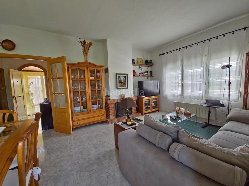 Foto 0a4e8696-3eef-48f0-9f82-678df26bca04. Casa amb calefacció piscina a Villar del Olmo