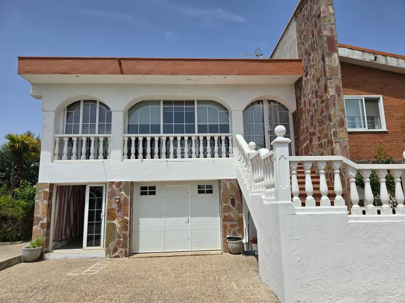 Foto a5a31b25-d821-4b26-b0bf-1a265fa302dc. Casa amb calefacció piscina a Villar del Olmo