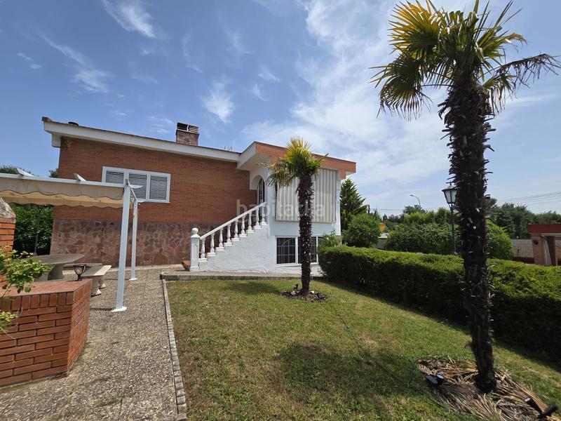 Foto 48933340-6142-4f5a-8007-dbac0a689a77. Maison avec chauffage piscine dans Villar del Olmo