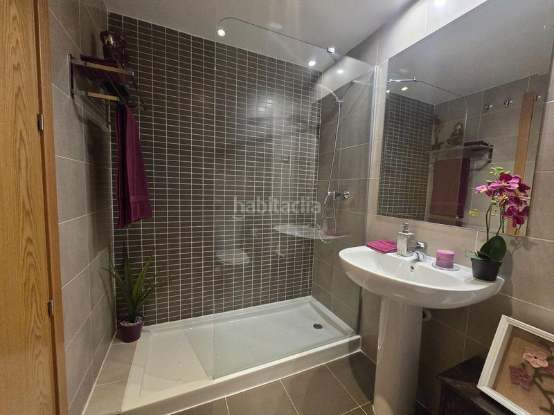 Foto d9d1306e-b885-4643-9813-ec551b036d9e. Casa a schiera con riscaldamento in Los Hueros Villalbilla
