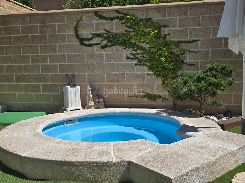 Foto c99e4d58-3e8c-41fb-8662-fa817f3195ee. Casa adosada en Los Hueros Villalbilla