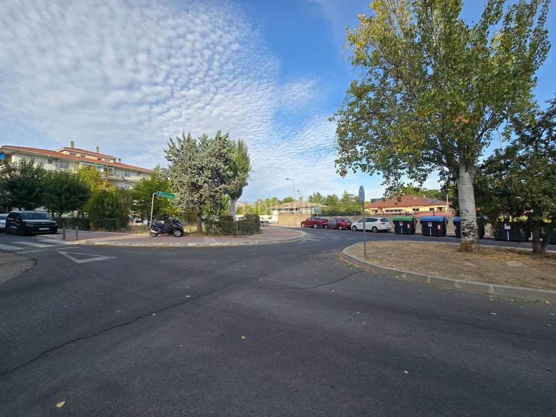 Foto 215687ee-80cc-404b-afdb-9a29dba6f691. Pis amb calefacció piscina a Parque de la Coruña-Las Suertes Collado Villalba