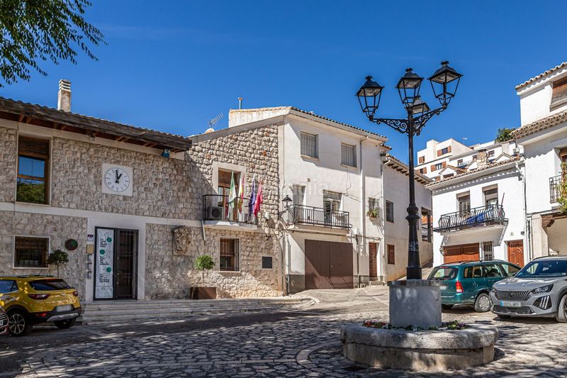 Foto 43439d89-054a-44a4-b349-b6b8b91f48d5. Casa adossada amb calefacció a Olmeda de las Fuentes