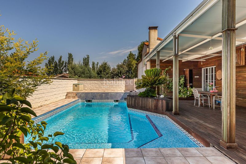 Foto c874ea1b-9cf1-46c1-b299-3cc7db8a0432. Casa amb calefacció piscina a Eurovillas Nuevo Baztán
