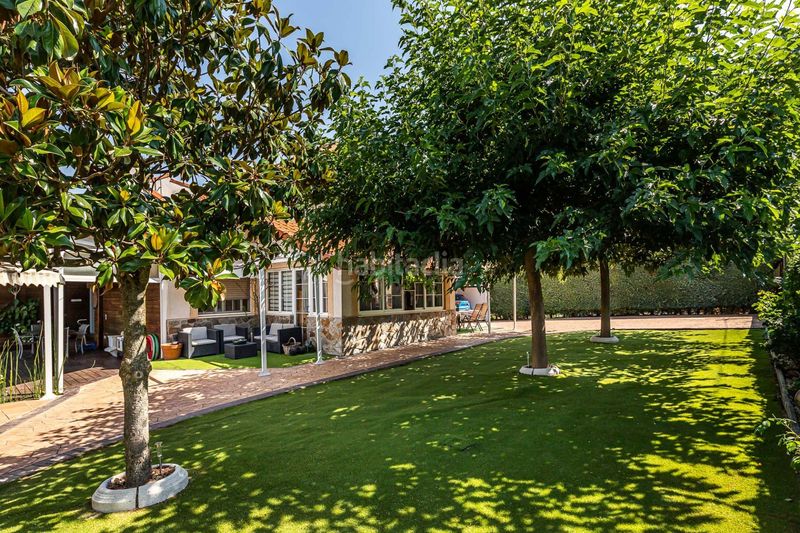 Foto d45f9bc2-6978-44c9-ac7c-0e5754f0f0ca. Casa amb calefacció piscina a Eurovillas Nuevo Baztán