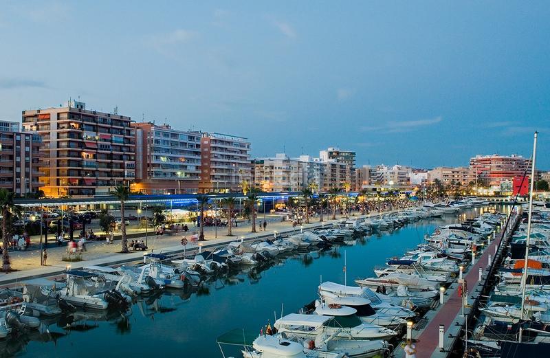 Foto 8c9fae92-922d-4350-8e15-ff292c7e3800. Piccolo appartamento con riscaldamento parcheggio piscina in Santa Pola