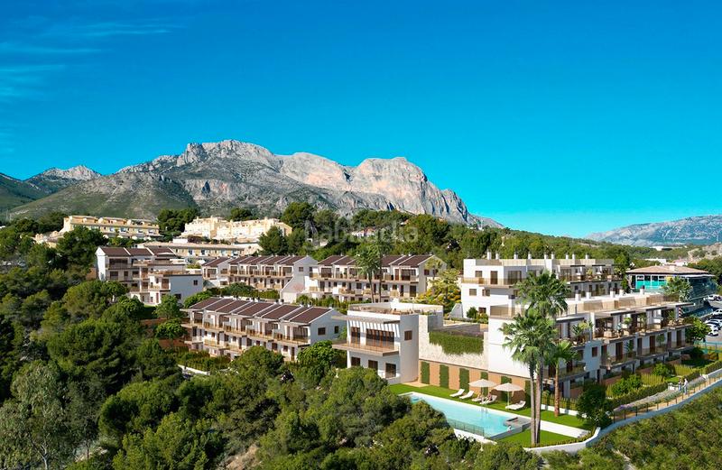 Foto f4598f3c-7fe1-44e9-954e-2229312c173a. Xalet amb calefacció aparcament piscina a Montebello - Nou Espai Nucia (la)