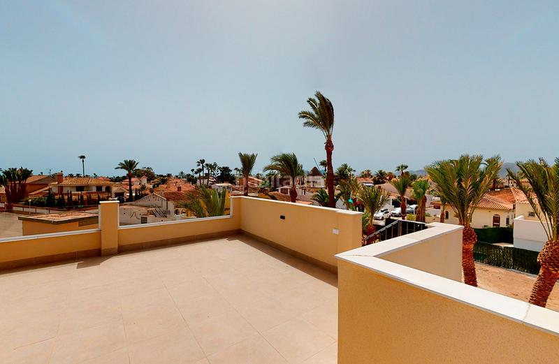 Foto 8717dbf8-6ea9-45ae-9271-7b224bec6587. Chalet avec chauffage parking piscine dans Los Urrutias Cartagena