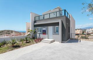 Casa adossada a Balcón de Finestrat-Terra Marina. Costa blanca eiendom presenta este exclusivo nuevo residencial e