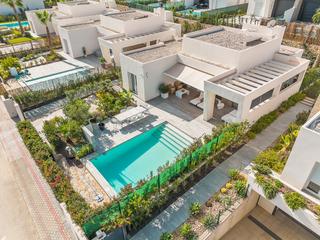 Chalet à Algorfa. Esta villa independiente y exquisita ofrece una perfecta combina
