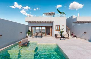 Chalet en Torre-Pacheco. Costa blanca eiendom se enorgullece de presentar  un exclusivo c