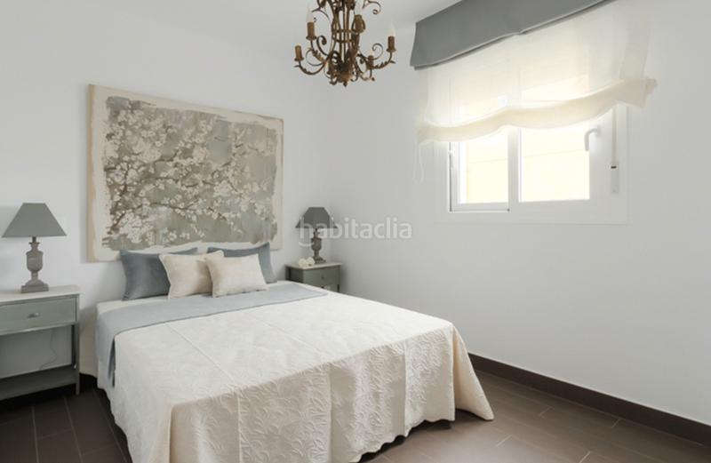 Foto 77b02ac5-7ad1-493c-ac9a-6031ba1319c1. Casa adosada costa blanca eiendom presenta este exclusivo proyecto de viviendas modernas y lineales, ubicado en la prestigiosa zona de monte y en Santa Pola