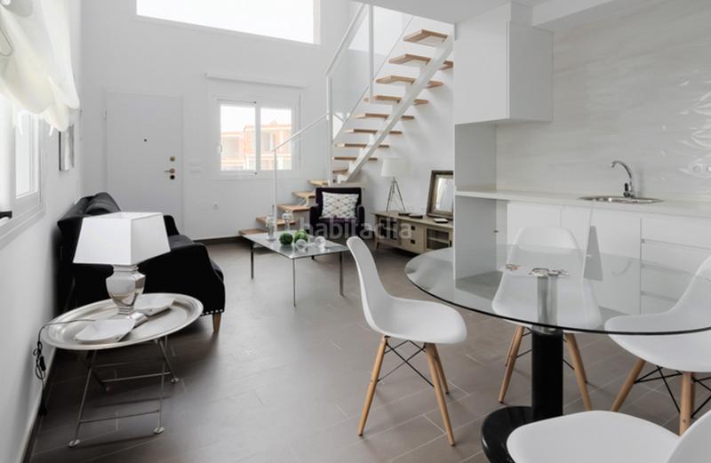 Foto 7c30efd8-d627-4199-8b60-60837fc6989f. Casa adosada costa blanca eiendom presenta este exclusivo proyecto de viviendas modernas y lineales, ubicado en la prestigiosa zona de monte y en Santa Pola