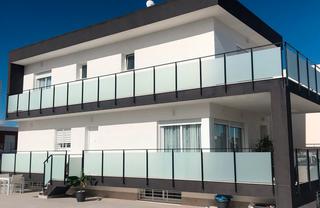 Casa adosada en Monte y Mar. Costa blanca eiendom presenta una villa independiente de diseão