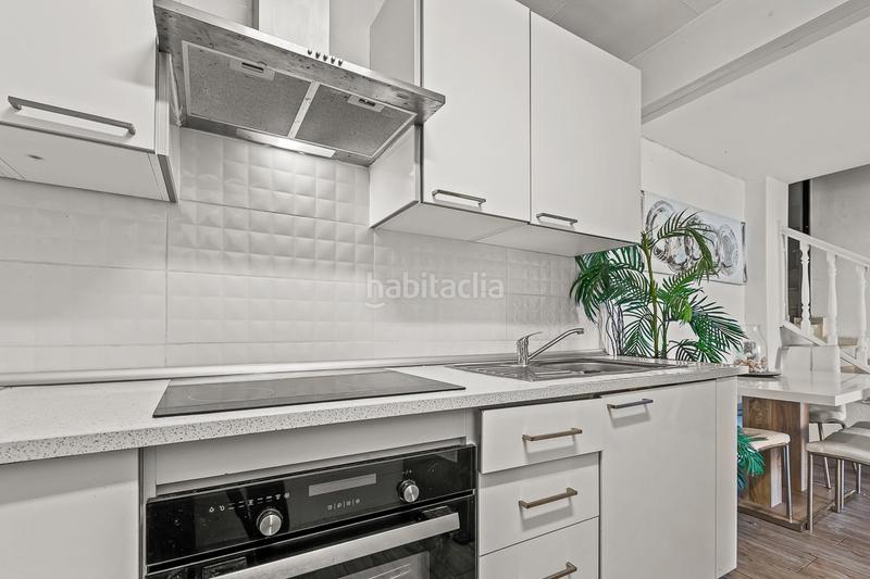 Foto 9362dcd2-fb5d-469c-8edf-70038bdf0872. Chalet with heating parking pool in La Zenia Orihuela