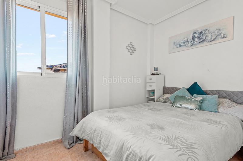 Foto a72d57a2-c547-4034-a160-4071d115cb9d. Chalet with heating parking pool in La Zenia Orihuela