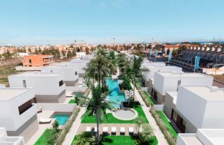 Apartament a Las Lomas de Rame-Bahía Bella. Costa blanca eiendom presenta un exclusivo desarrollo residencia