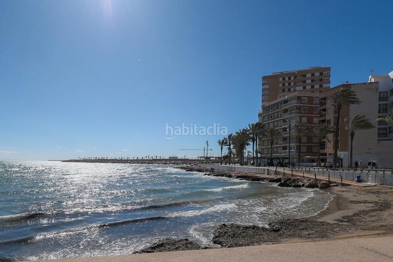 Foto 00722888-6b23-4c60-87ce-631f3fa0d931. Apartamento sumãrjase en el lujo contemporãneo con este nuevo apartamento de 2 dormitorios y 2 baãos, nunca antes habitado y esperando a sus p en Torrevieja