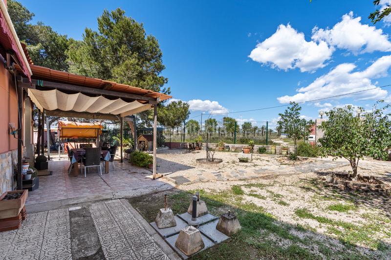 Foto 42770bbe-89c9-4820-a585-02efce6d2715. Casa amb calefacció aparcament a El Altet Elche / Elx