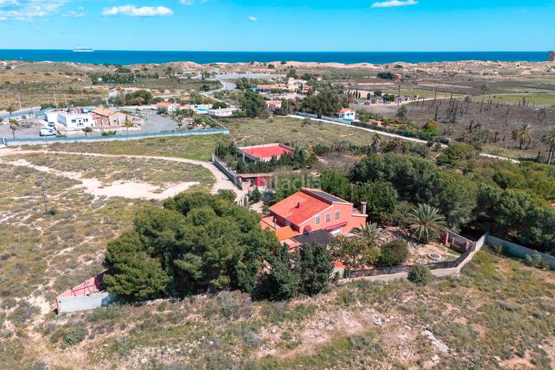 Foto a928747e-a174-479b-8031-1c23c354d785. Casa amb calefacció aparcament a El Altet Elche / Elx