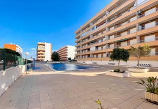 Apartamento en Punta Prima. Costa blanca eiendom presenta este exclusivo apartamento complet