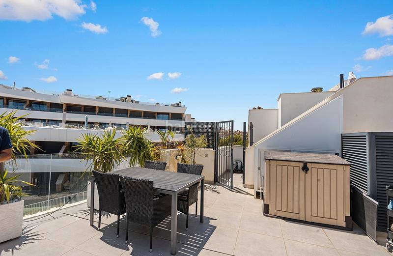 Foto 08569f09-b48b-4ae8-9516-a926d72ce6ec. Penthouse with heating parking pool in Monte y Mar Santa Pola